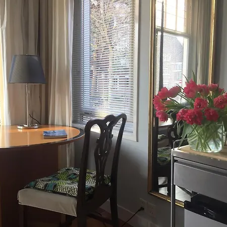 Prins Hendrik 住宿加早餐酒店 *